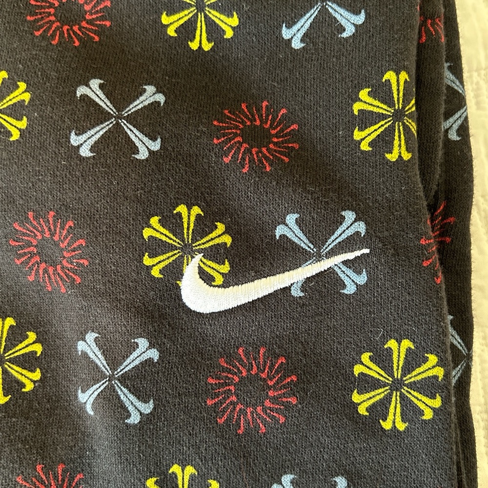 Nike sweatpants with logo design
